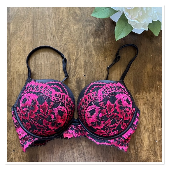 LA SENZA 'Beyond Sexy' Black/Red Lace Push Up Convertible Bra - Picture 7 of 7